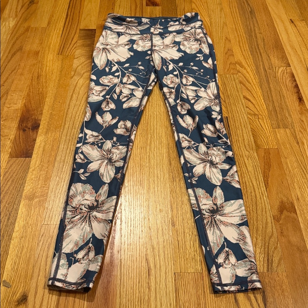 Maaji Floral Print Leggings - Picture 2 of 5